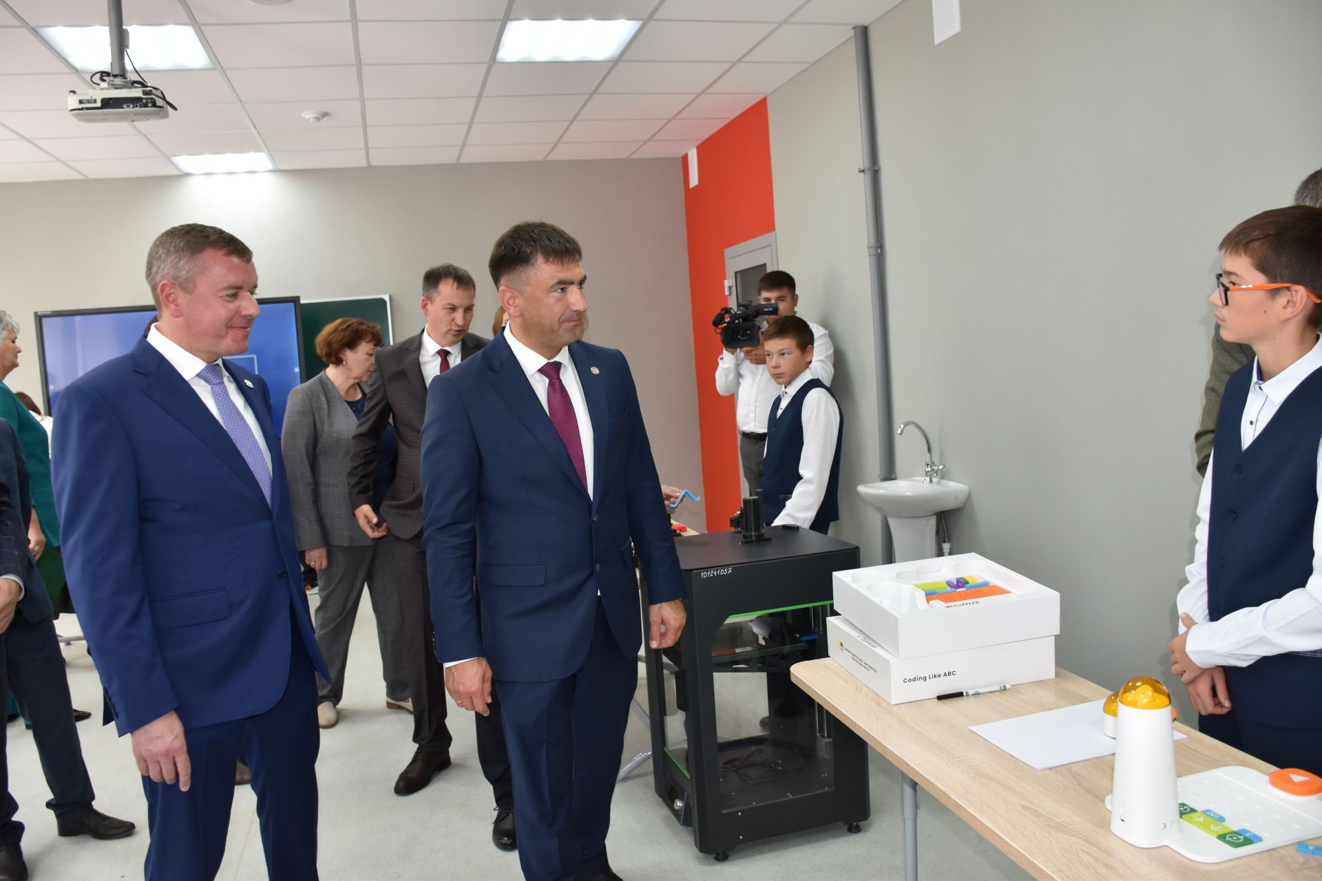 В деревне Большой Сардек Кукморского района после капремонта открыли гимназию