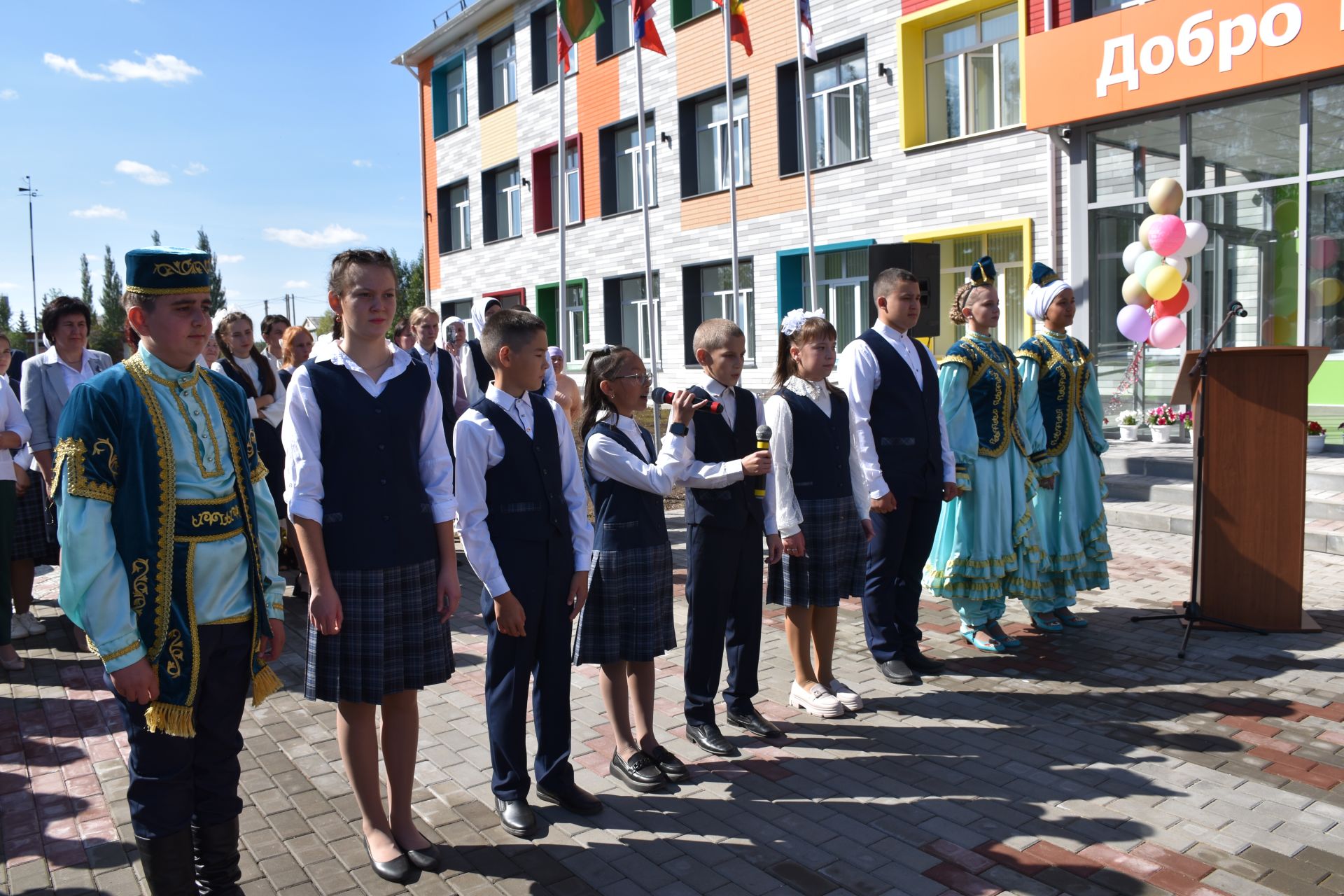 В деревне Большой Сардек Кукморского района после капремонта открыли гимназию