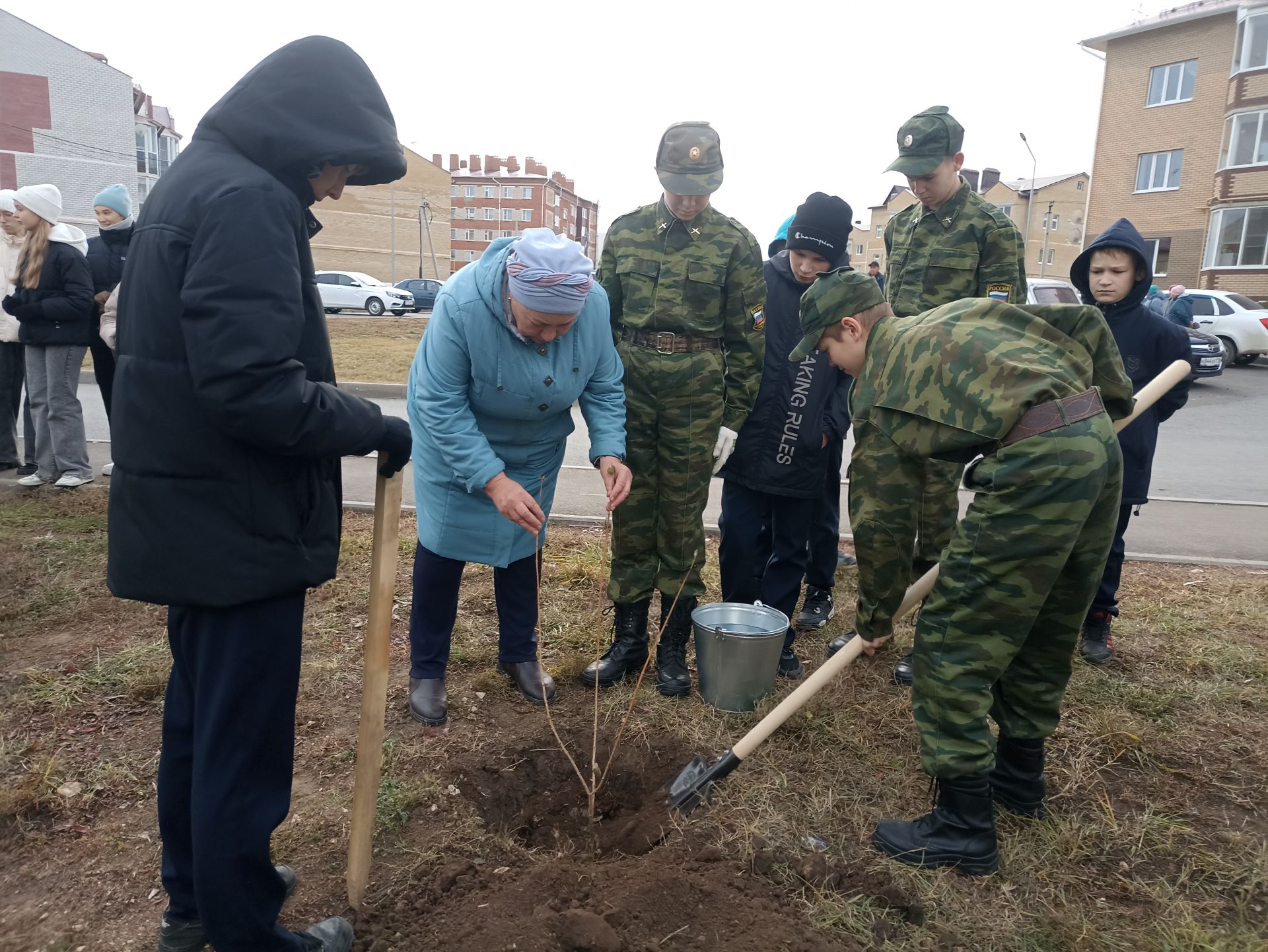 Кукмаралылар агач утырту акциясенә кушылды