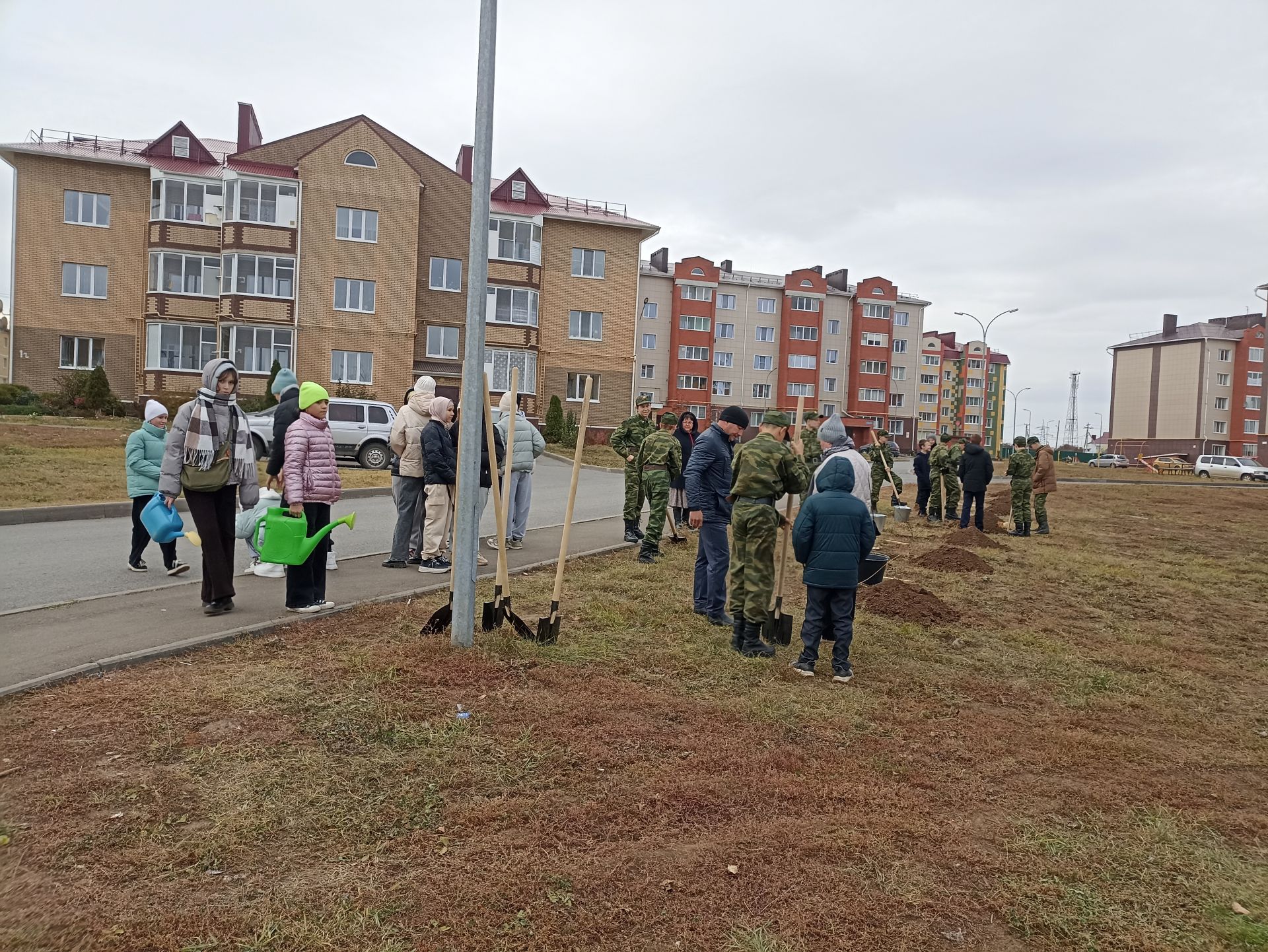 Кукмаралылар агач утырту акциясенә кушылды