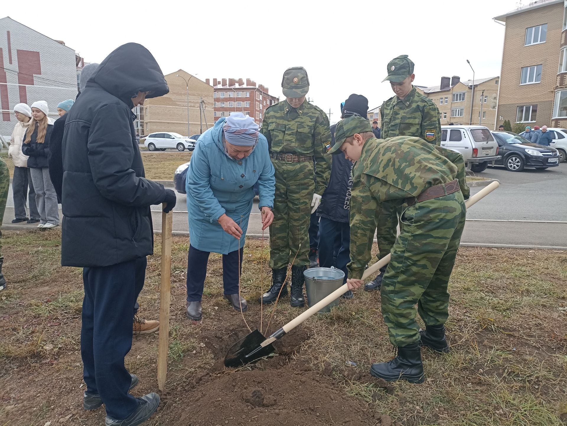 Кукмаралылар агач утырту акциясенә кушылды