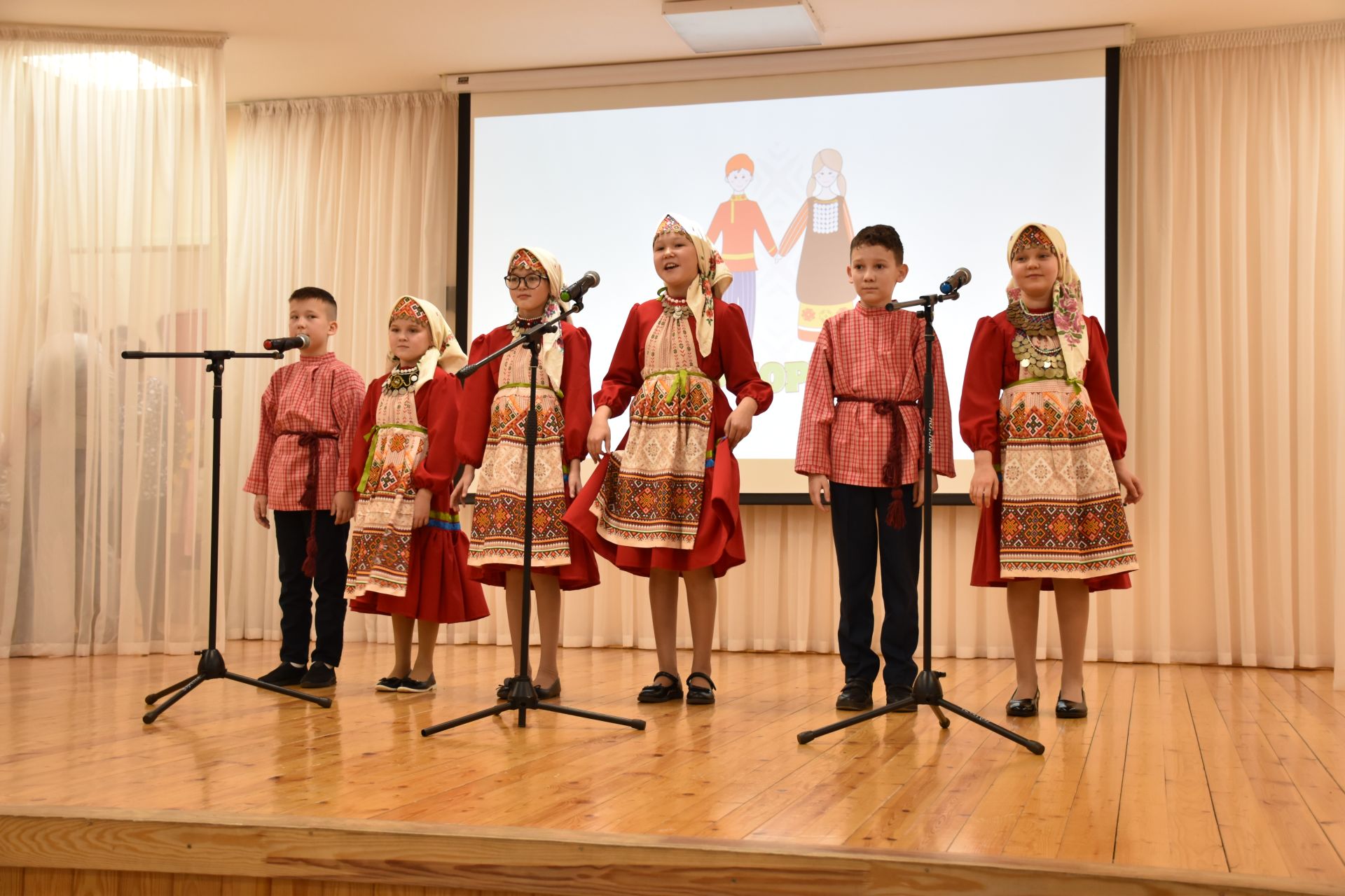 В центре детского творчества «Галактика» прошел зональный этап межрегионального конкурса удмуртской культуры «Мудорвай»