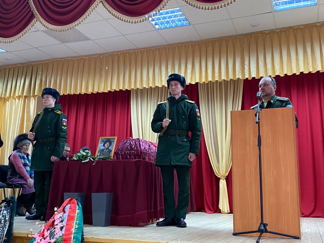 Кукморский район простился с героем