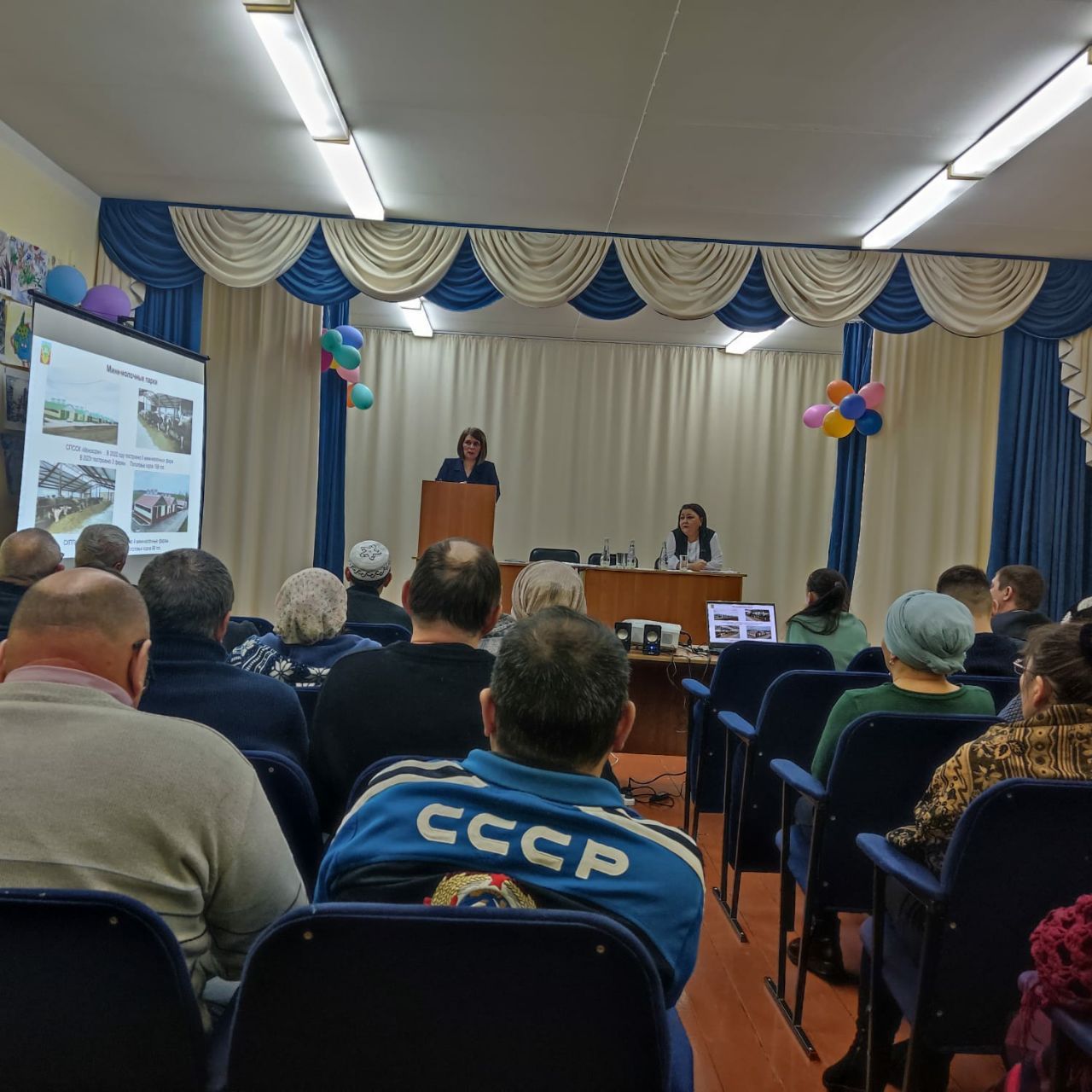 Өркеш авылы жирлегендэ район һәм авыл җирлегенең хисап җыелышы үтте