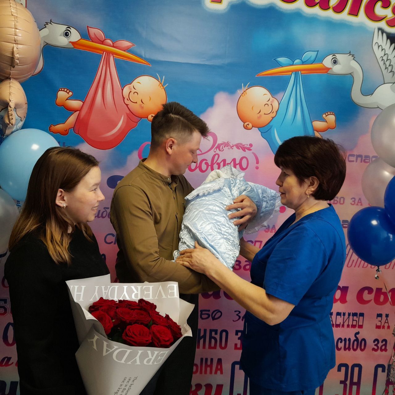 В Кукморе зарегистрирован 100-й новорожденный этого года