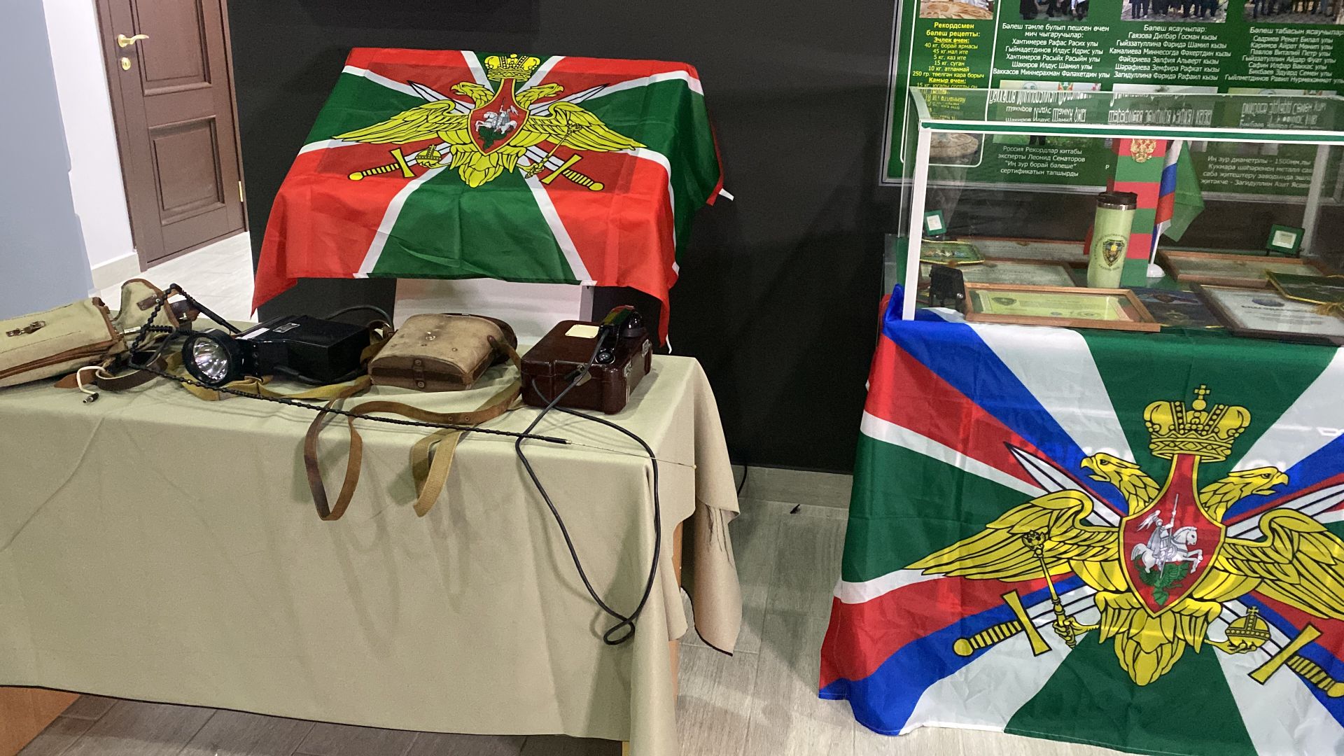 В Кукморе побывал мобильный музей истории пограничных войск