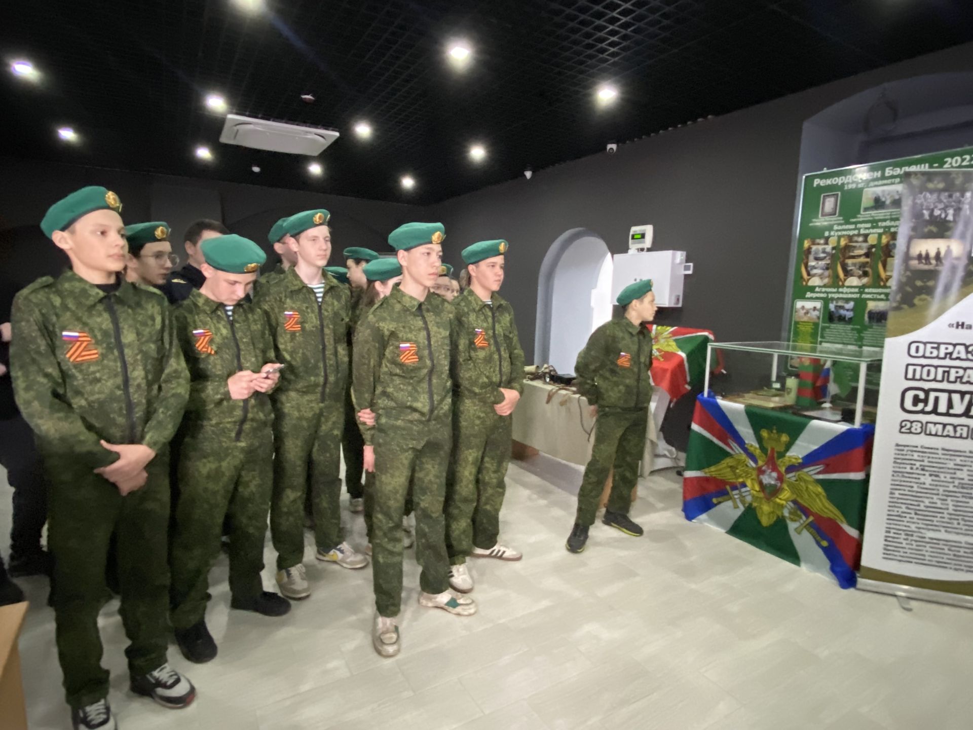 В Кукморе побывал мобильный музей истории пограничных войск