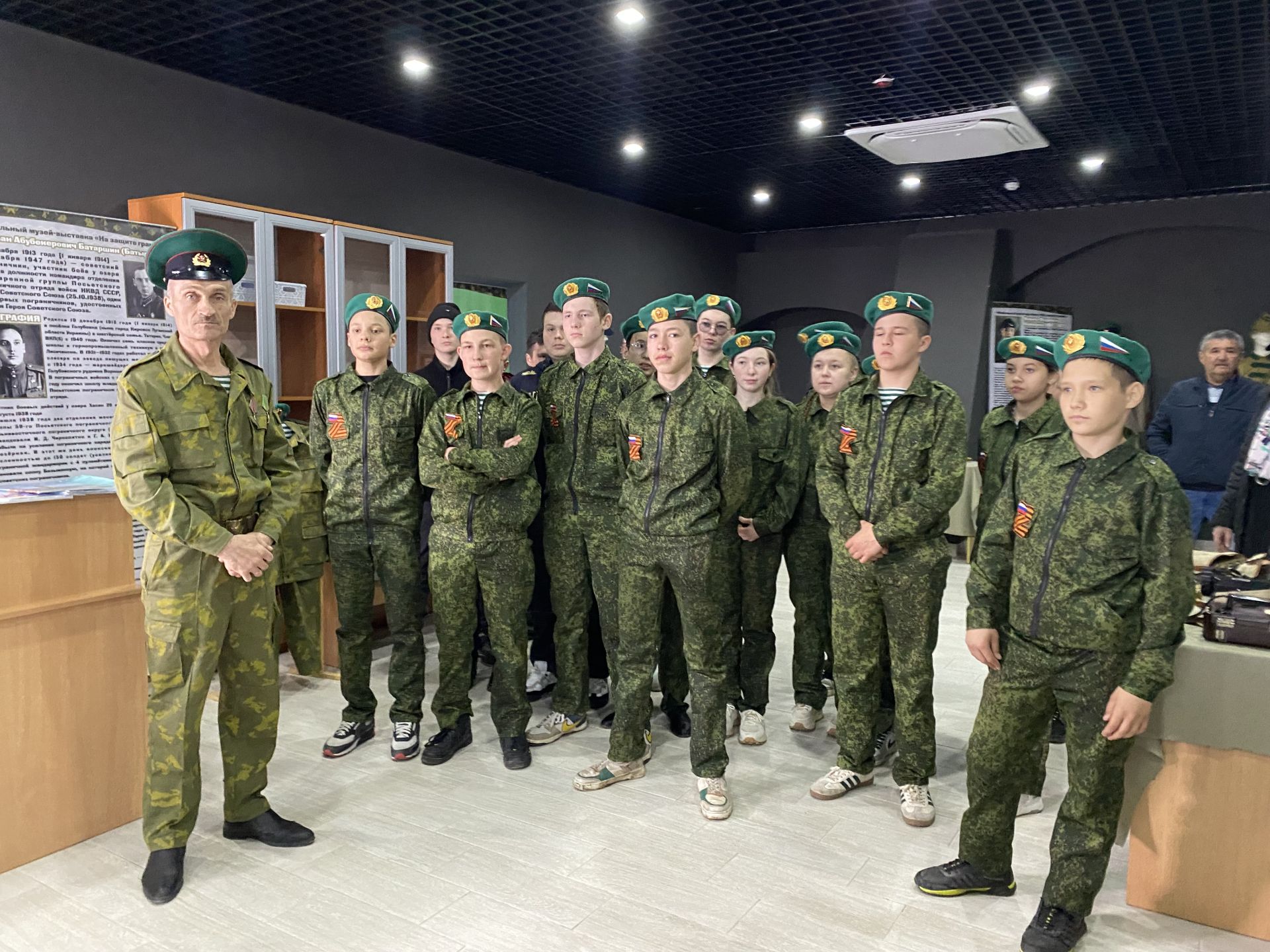 В Кукморе побывал мобильный музей истории пограничных войск