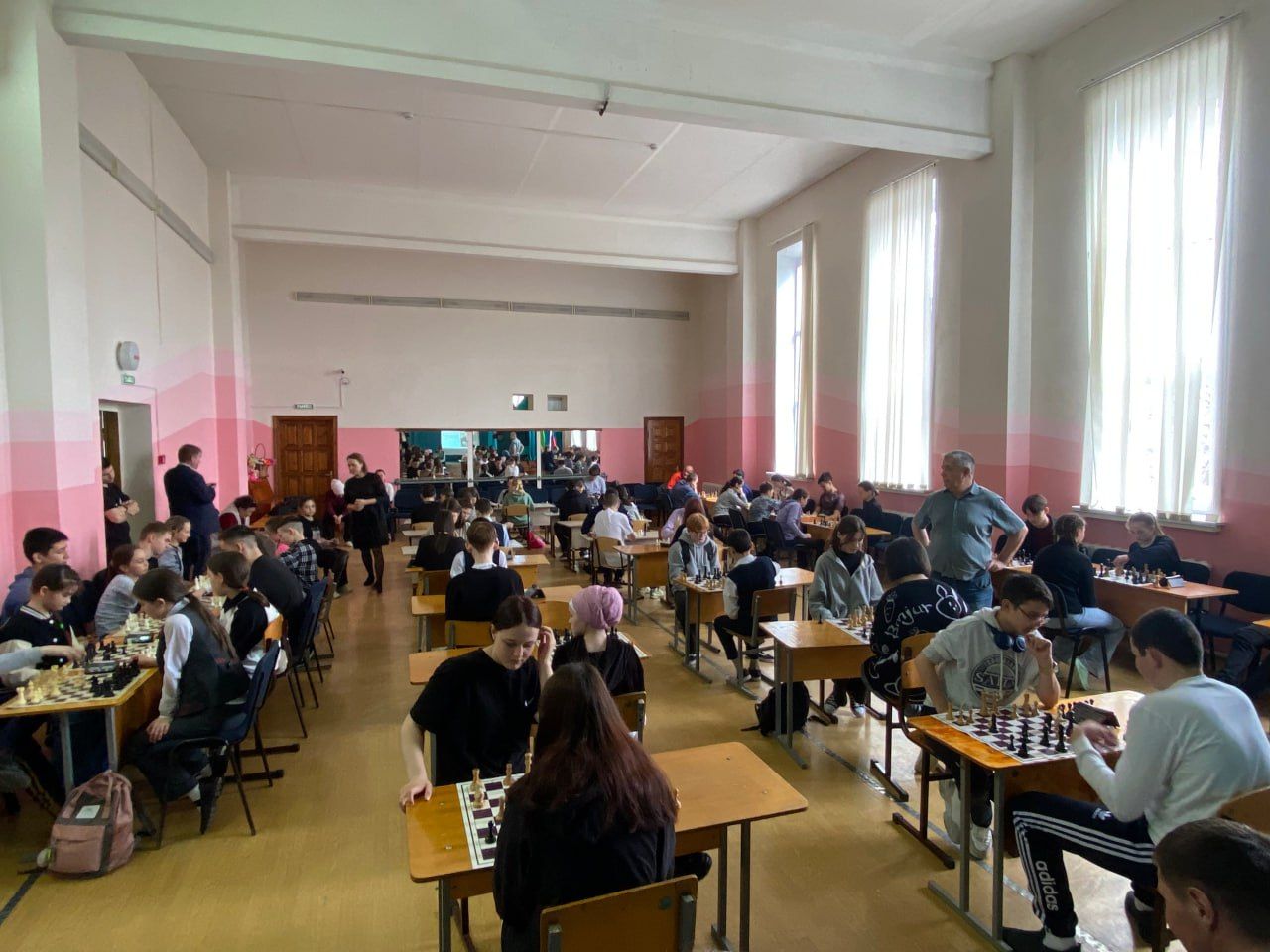 В школе села Большой Кукмор прошел шахматный турнир памяти  почетного гражданина Кукморского района Мияссара Мансурова