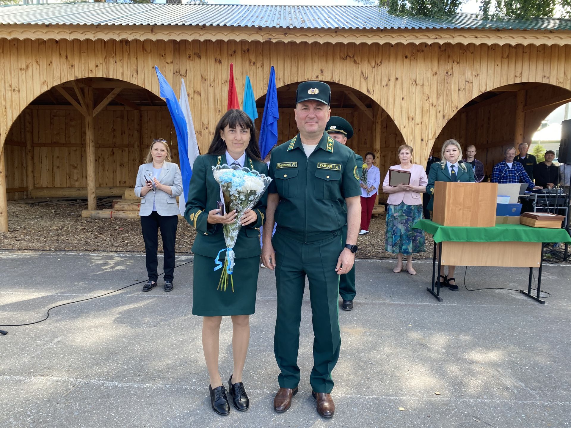 Выпускникам Лубянского лесотехнического колледжа вручили дипломы