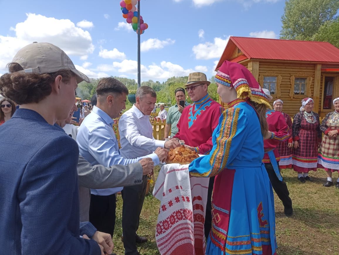 В Кукморе празднуют Сабантуй — фоторепортаж
