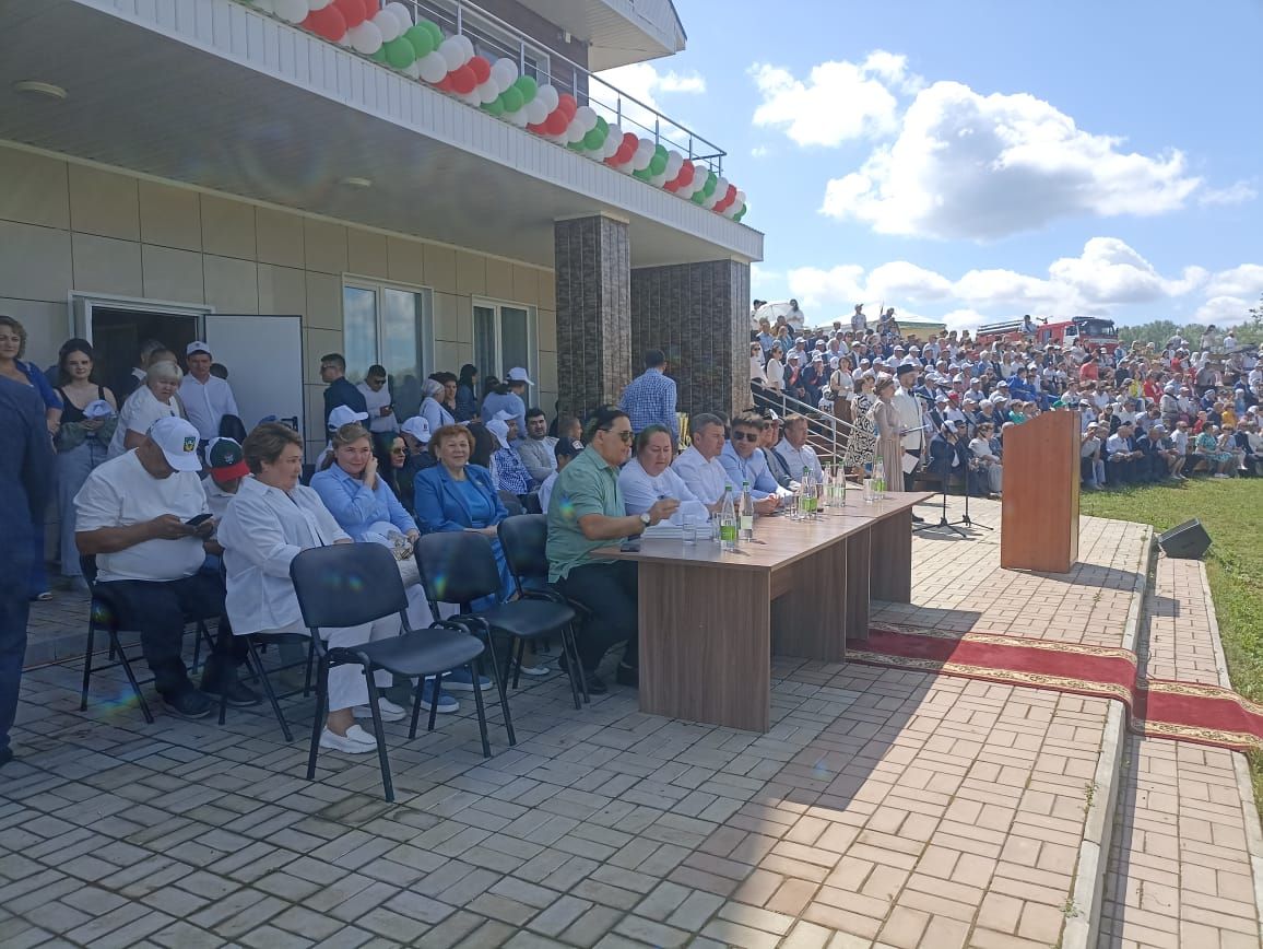 В Кукморе празднуют Сабантуй — фоторепортаж