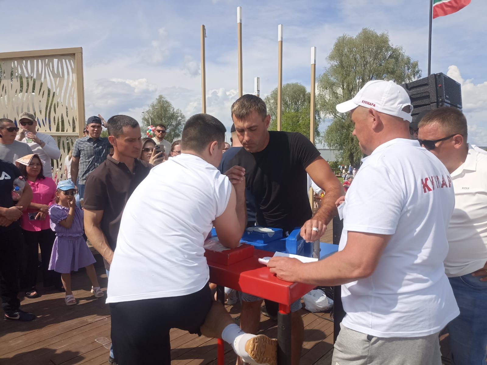В Кукморе празднуют Сабантуй — фоторепортаж
