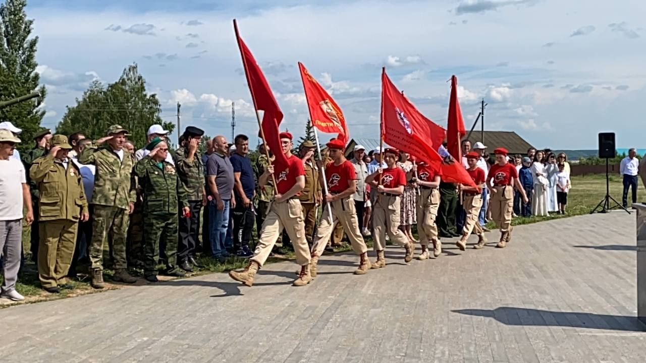 Кукмарада сугыш хәрәкәтләрендә катнашучылар истәлегенә багышланган чара узды