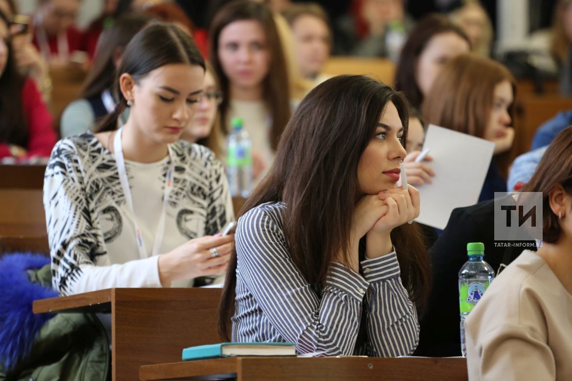 В Татарстане проведут Всероссийский конкурс «Лидер XXI века»