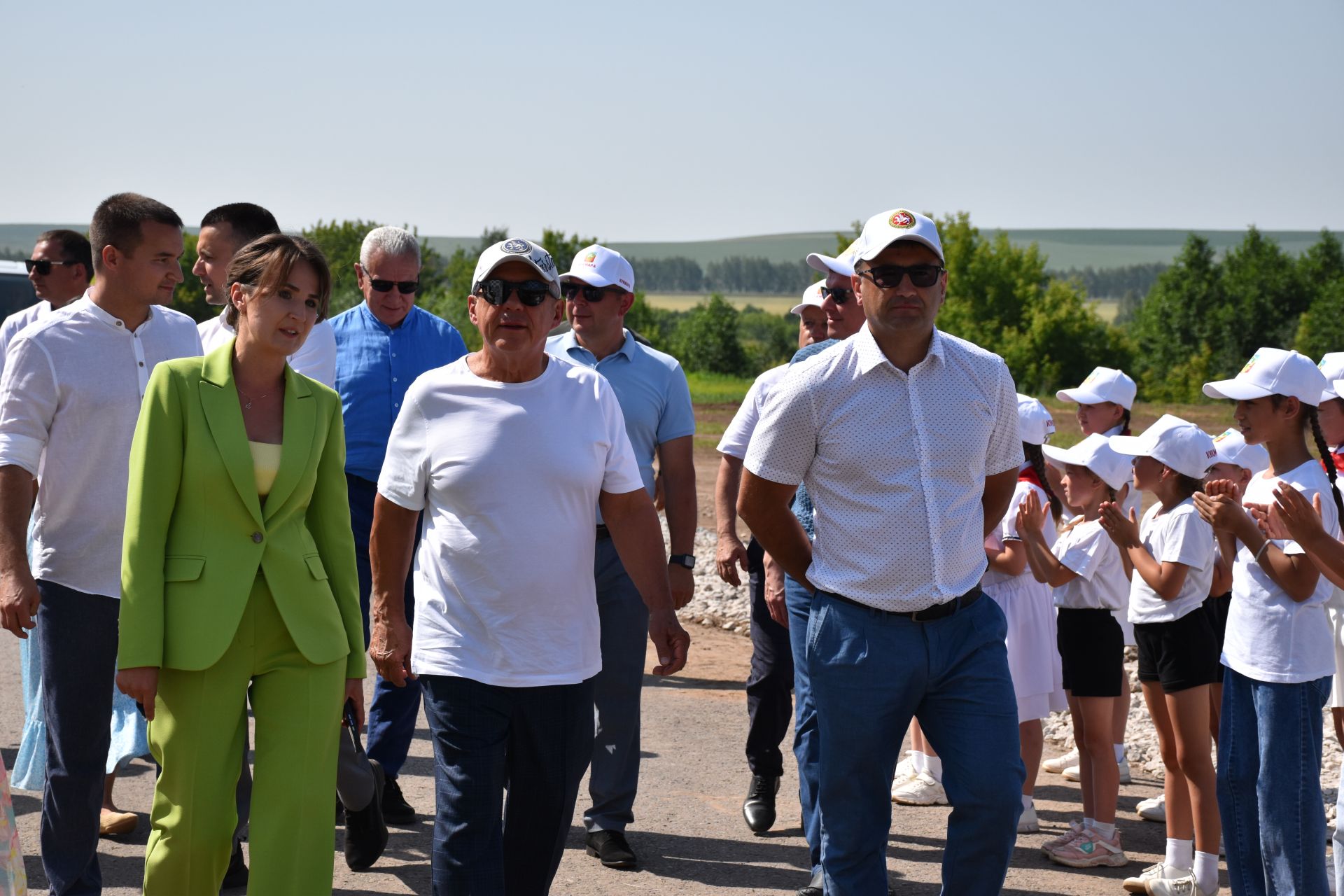 Татарстан Рәисе Рөстәм Миңнехановның Кукмара районына эш сәфәре «Нараткай» лагереннән башланды