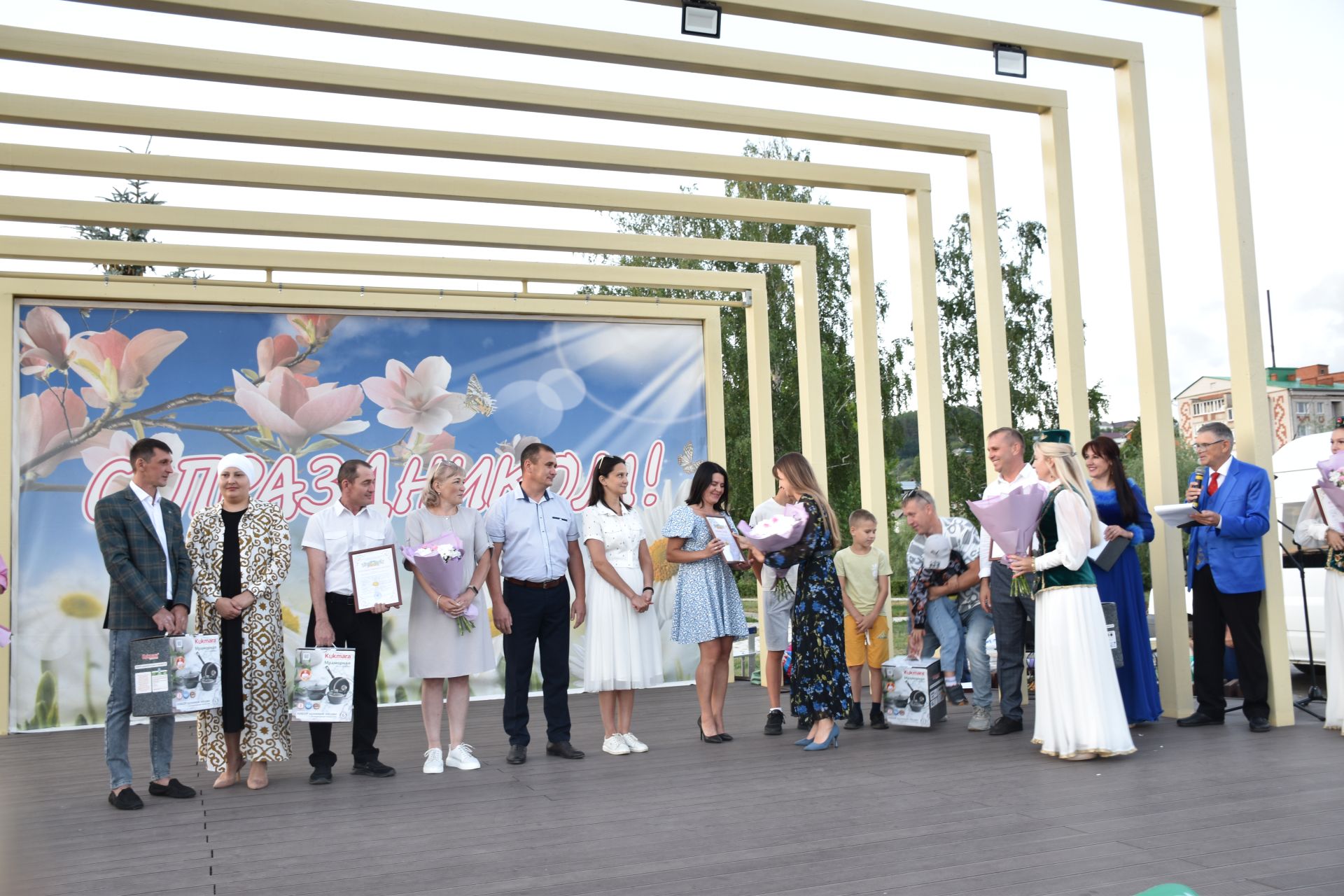 Семья не имеет шаблонов: В Кукморе отметили День семьи любви и верности