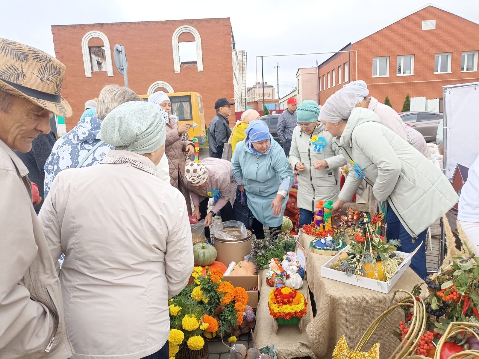 Кукмарада мәгариф учреждениеләренең көзге ярминкәсе узды