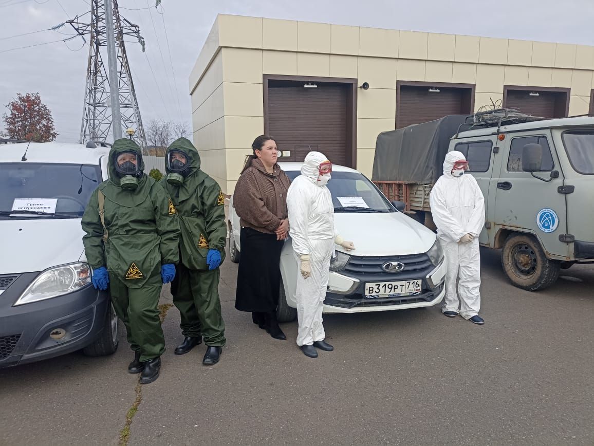 Условный удар БПЛА и эвакуация: в Кукморе отработали действия при ЧС