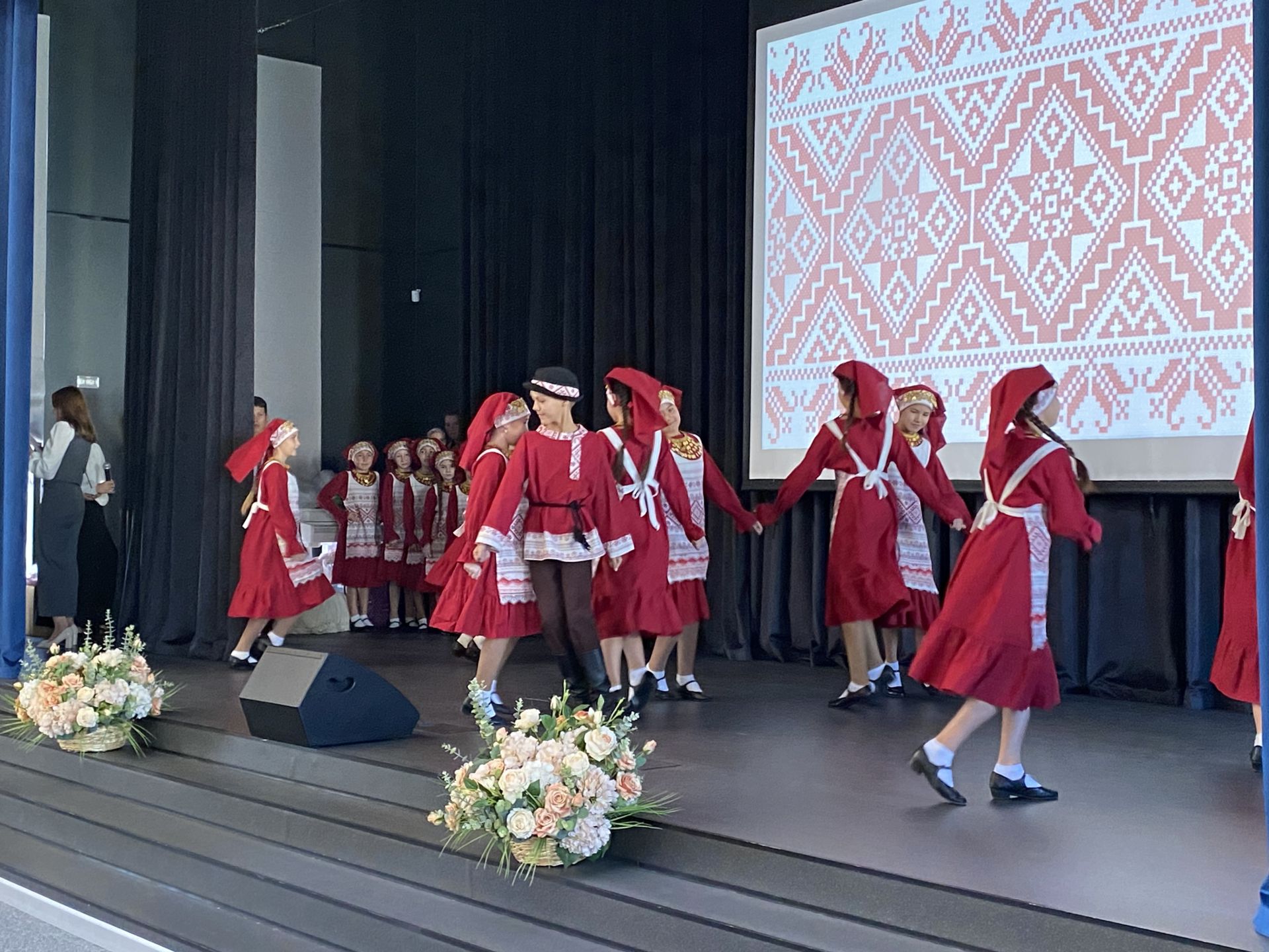 В Кукморе чествовали педагогов
