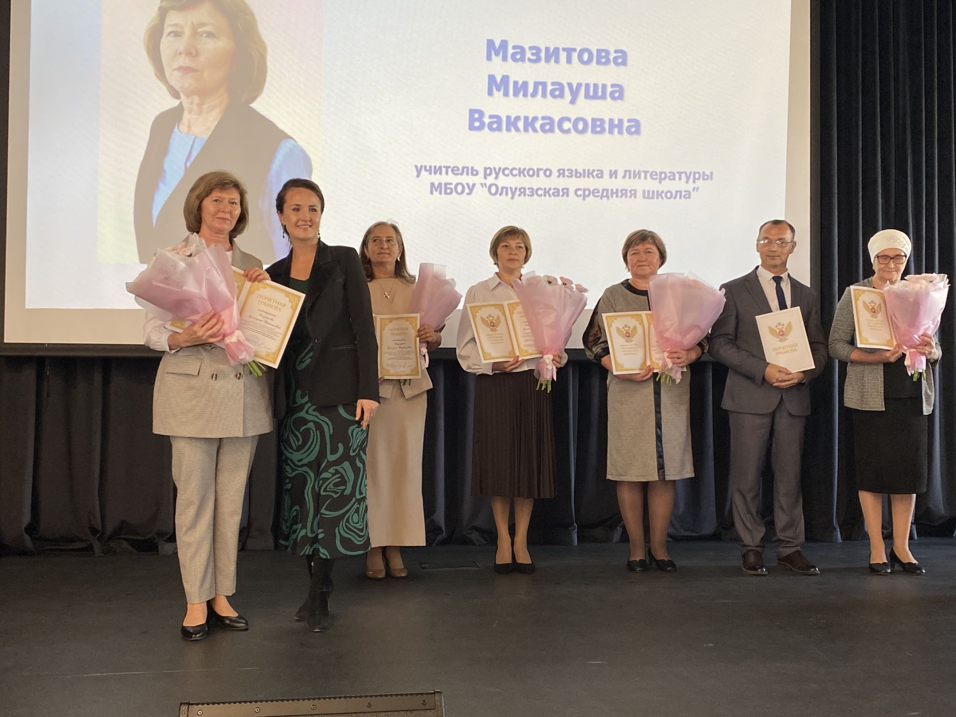 В Кукморе чествовали педагогов