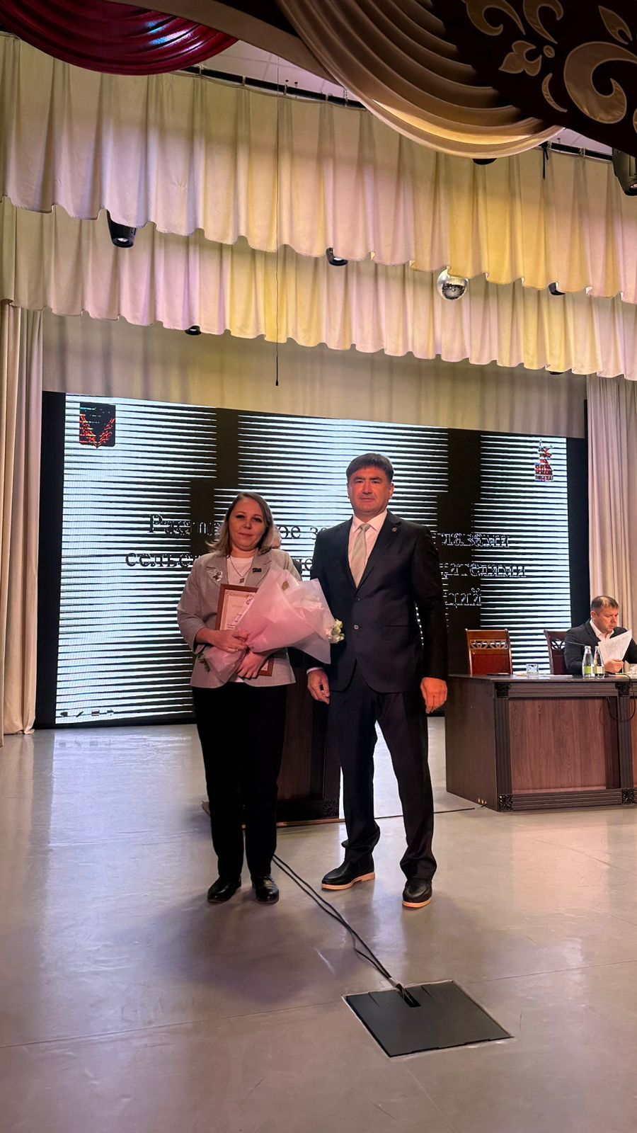 Жителей Кукморского района наградили на расширенной планёрке