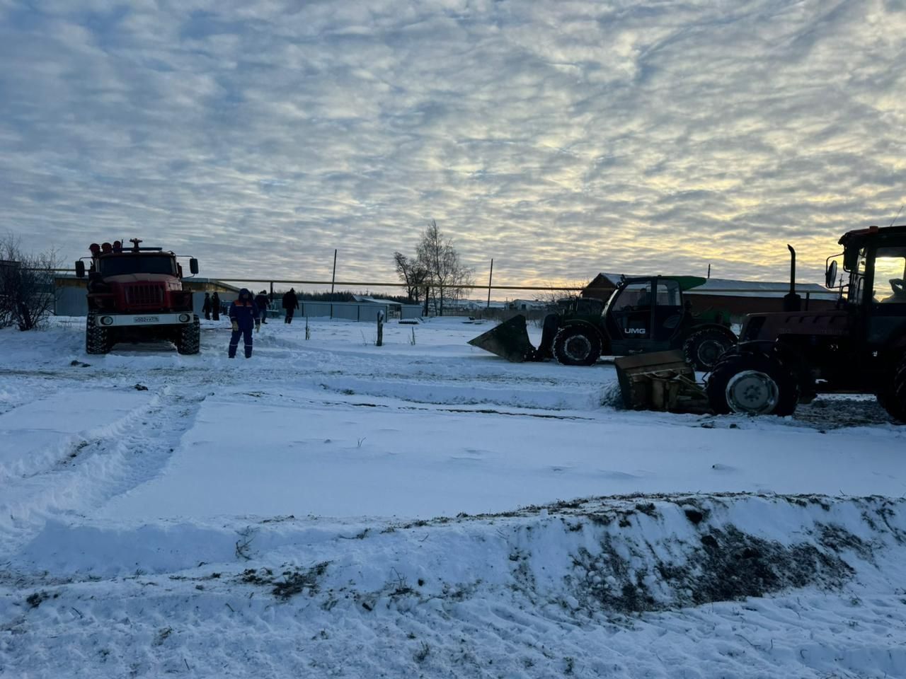 В Кукморском районе огонь уничтожил дом, баню