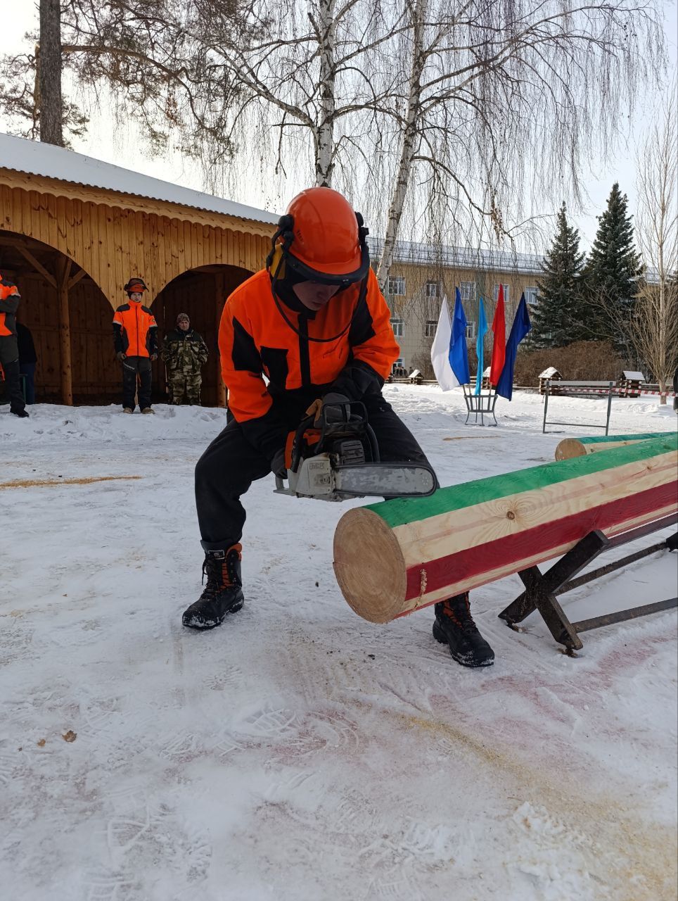 В Кукморском районе прошли соревнования по компетенции «Вальщик леса» чемпионата «Профессионалы-2025»