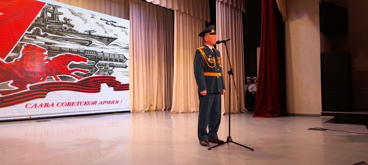 В Кукморе торжественно открыли Год защитника Отечества
