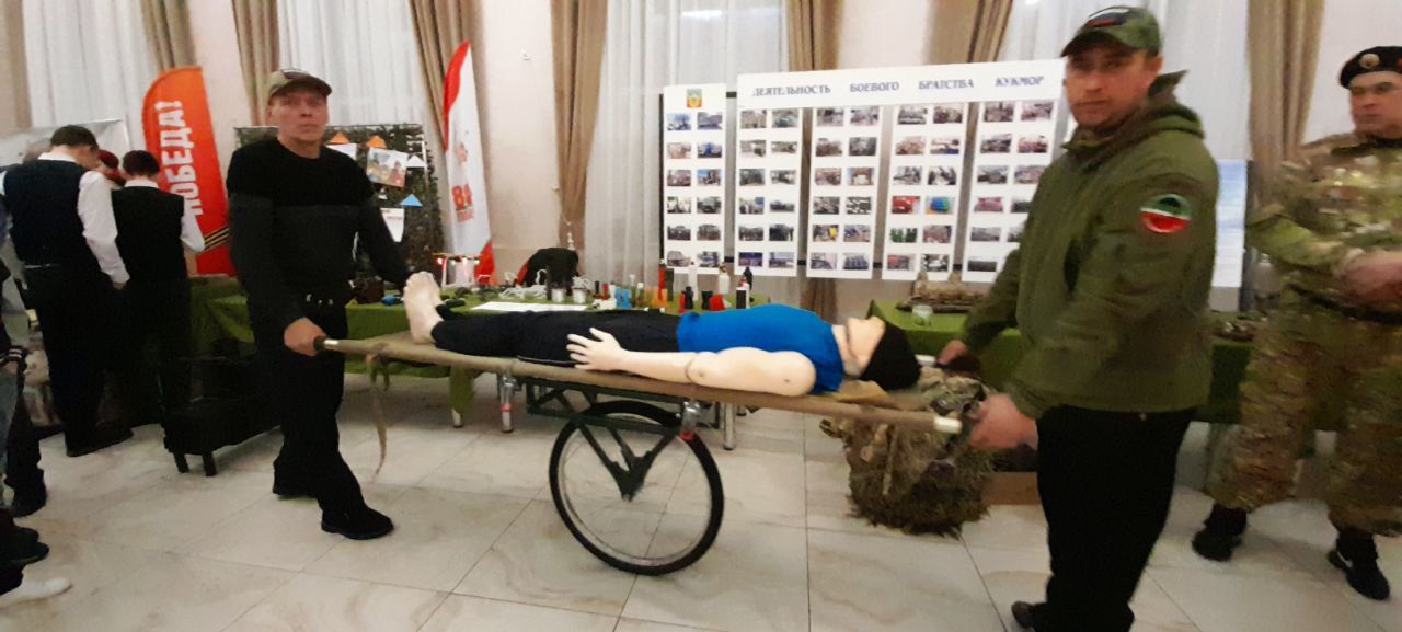 В Кукморе торжественно открыли Год защитника Отечества