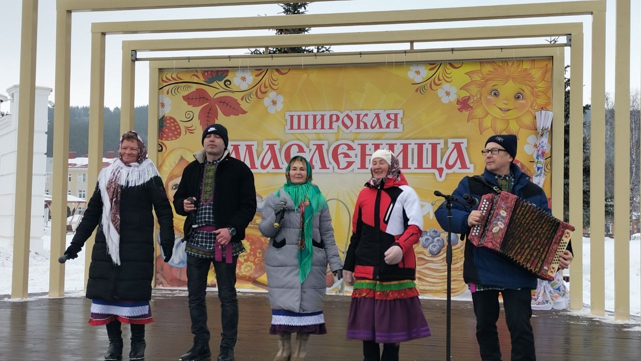 Праздник весны и блинов: Как отметили Масленицу в Кукморе