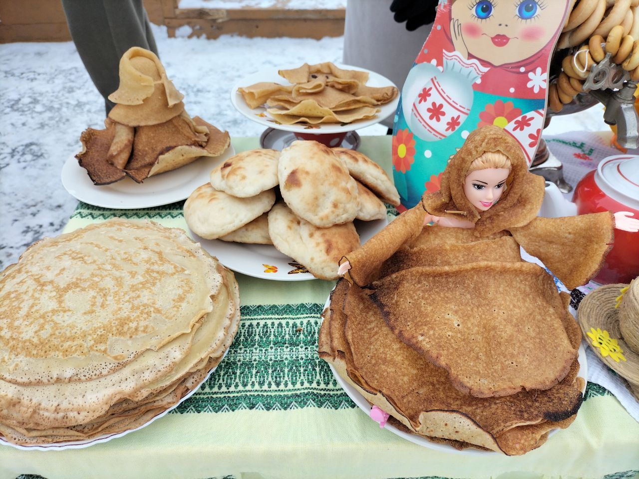 Праздник весны и блинов: Как отметили Масленицу в Кукморе