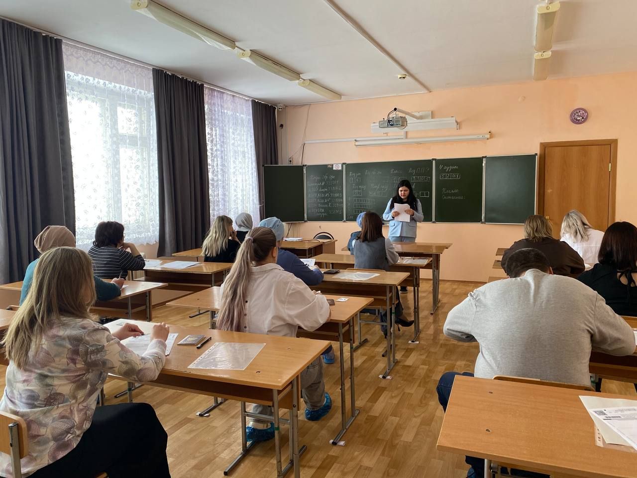 Родители кукморских школьников написали ЕГЭ по математике