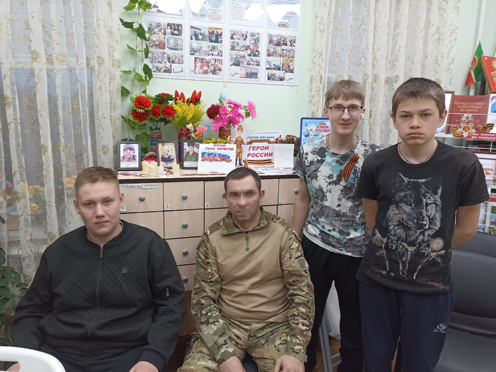 В Староюмьинской сельской библиотеке Кукморского района состоялась встреча с бойцом Маэстро