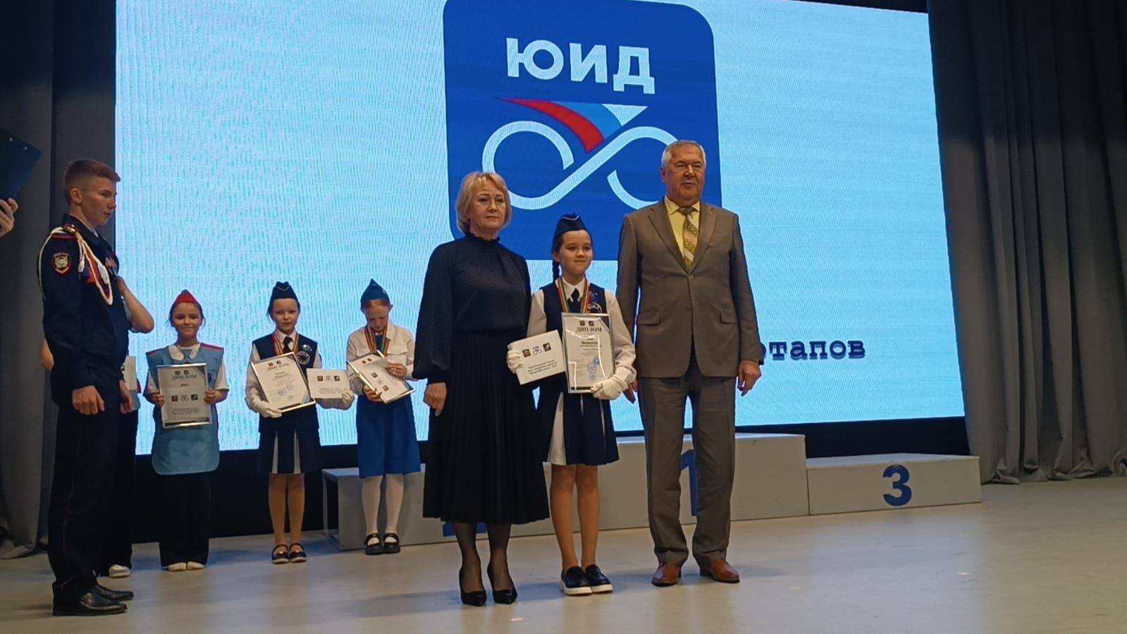 Кукмараның яшь юл хәрәкәте инспекторлары «Имин тәгәрмәч — 2025» республика конкурсында бүләкләргә лаек булды