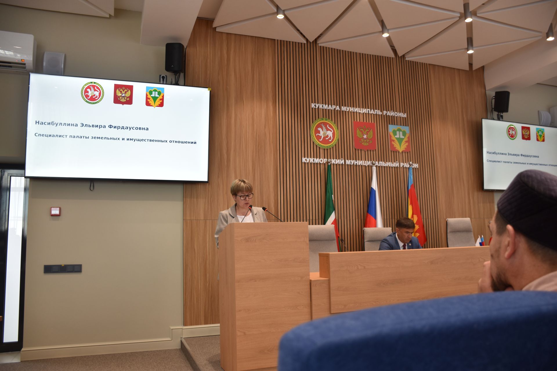 Кукмарада район советының чираттагы сессиясе үтте