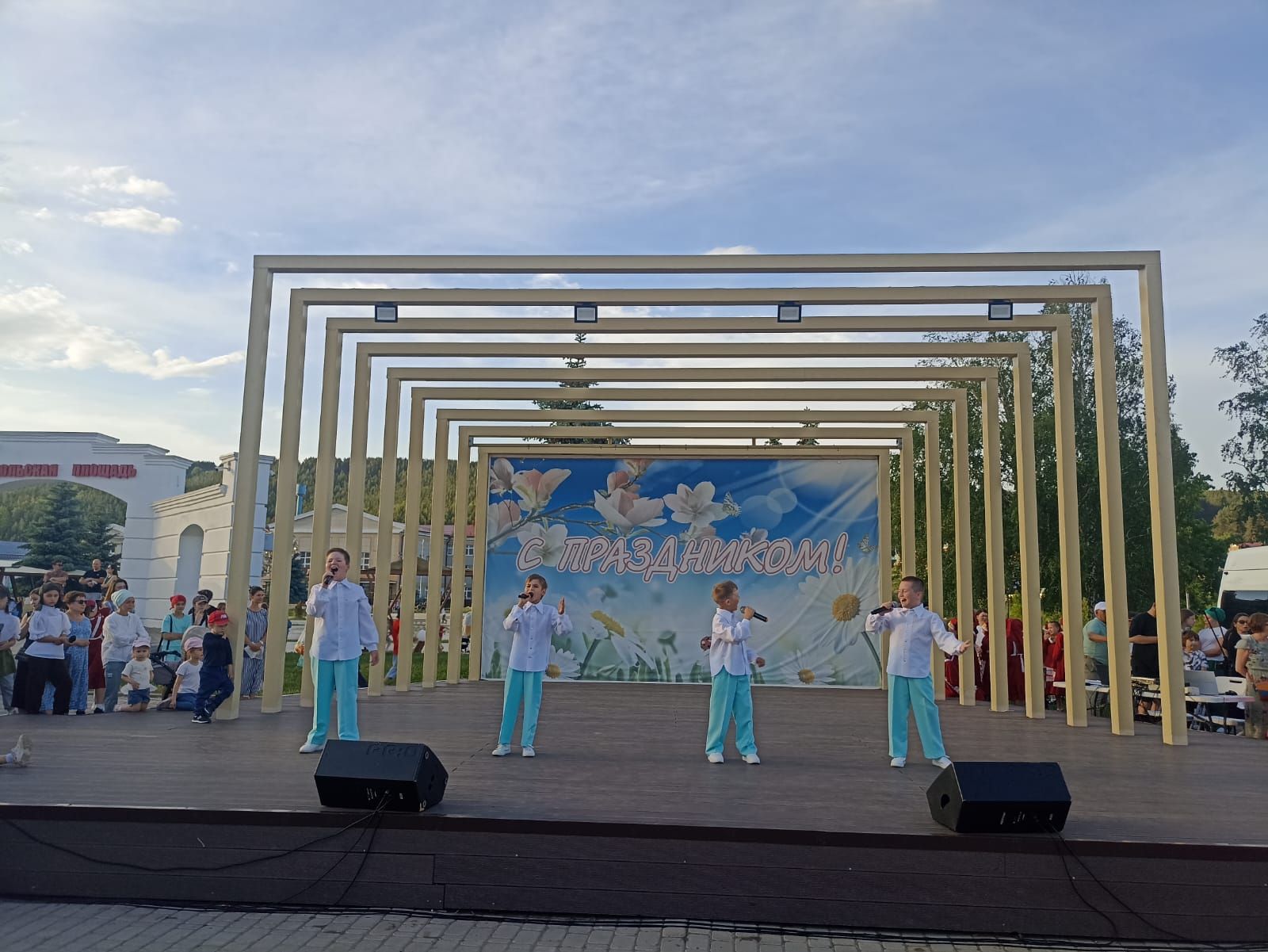 Кукмарада балалар өчен бәйрәм узды