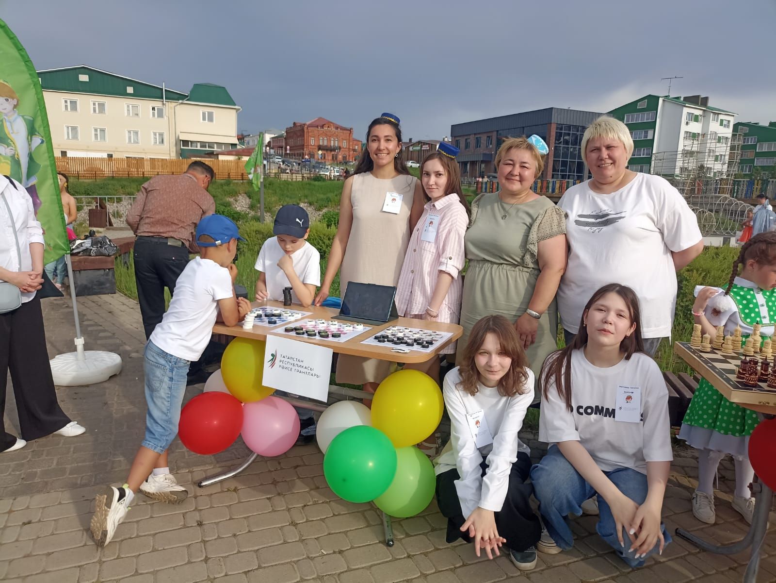 Кукмарада балалар өчен бәйрәм узды
