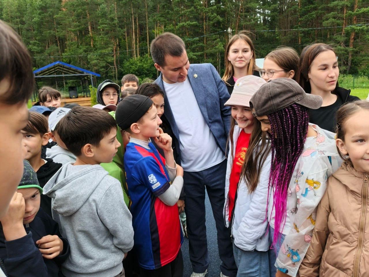 Кукмараның «Нараткай» лагерына Республиканың яшьләр эшләре буенча министры килде