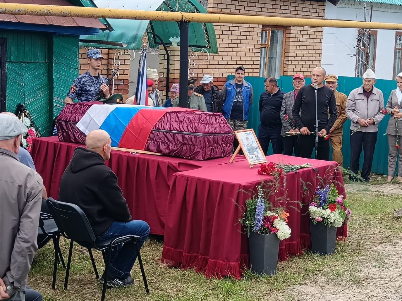 Кукмара районыннан Евгений Бирюков - илебез герое