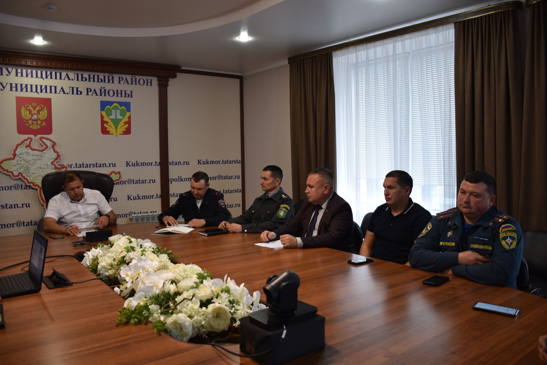 Состояние дорог и придорожной полосы: в Кукморе прошло заседание комиссии по БДД