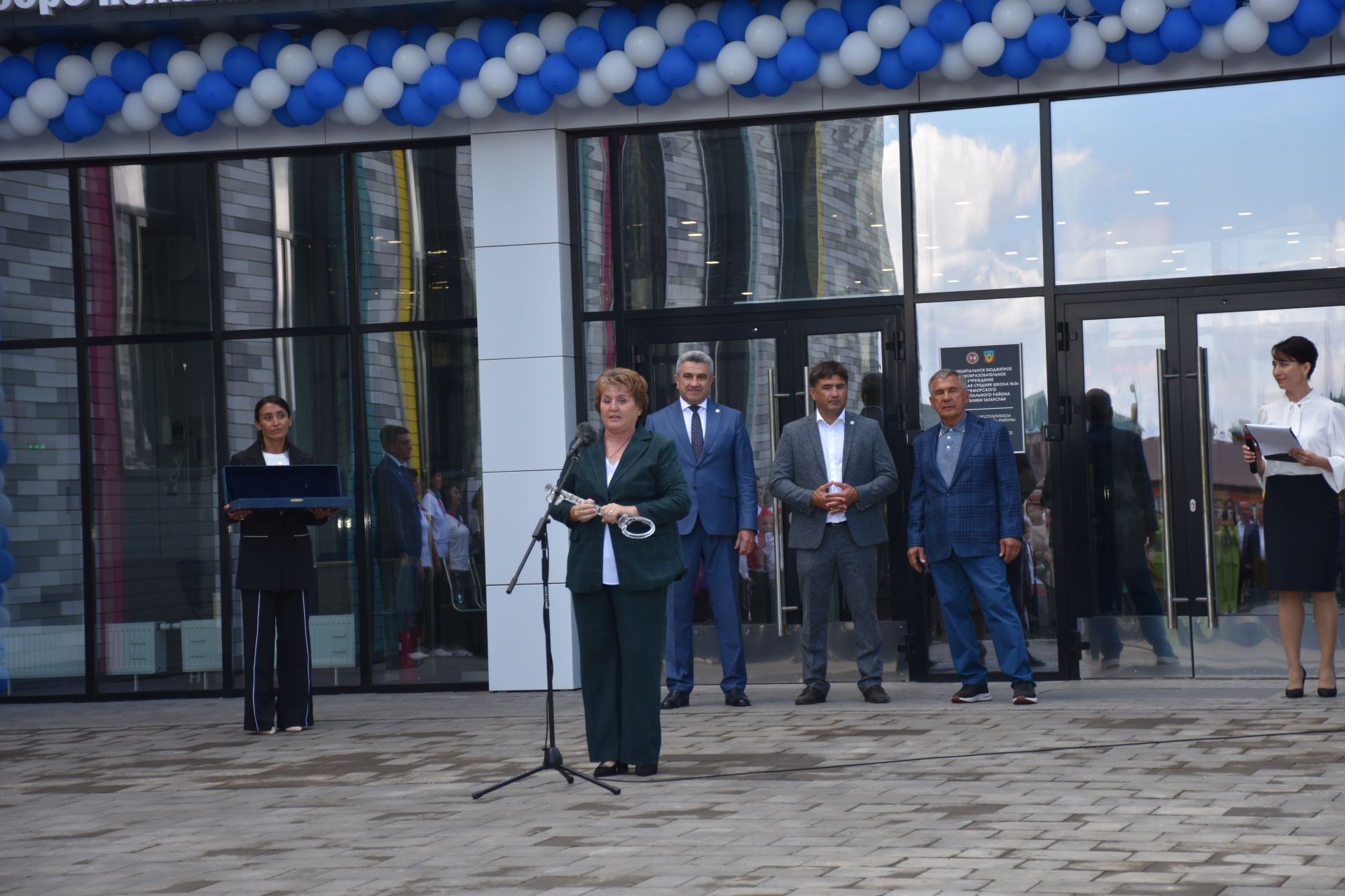 Татарстан Республикасы Рәисе Рөстәм Миңнеханов Кукмара 3нче урта мәктәбенең яңа корпусын ачты