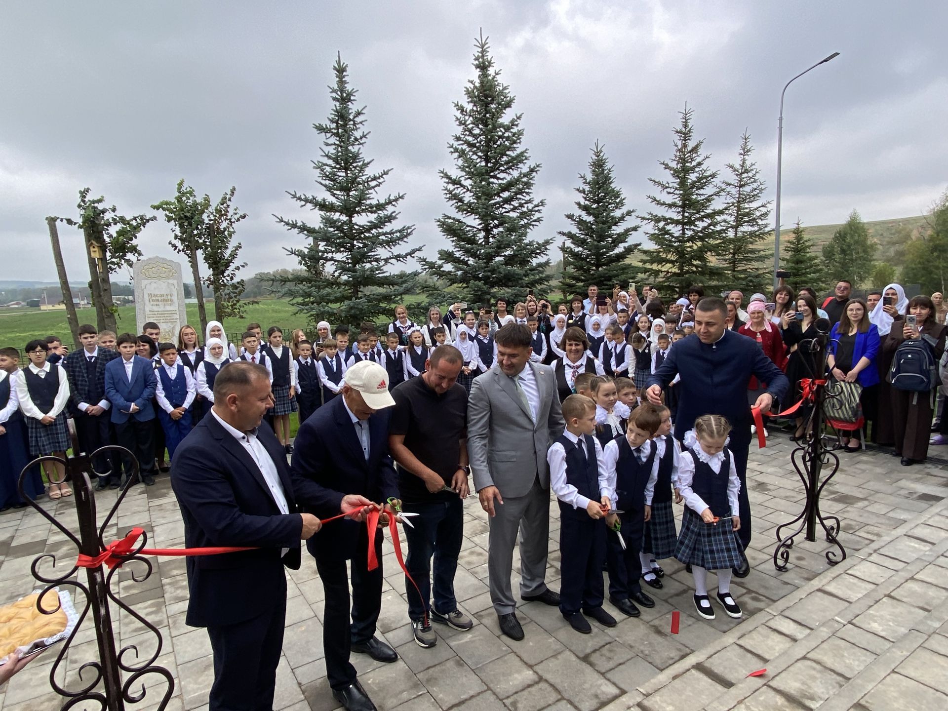 В деревне Псяк Кукморского района торжественно открыли школу после капитального ремонта