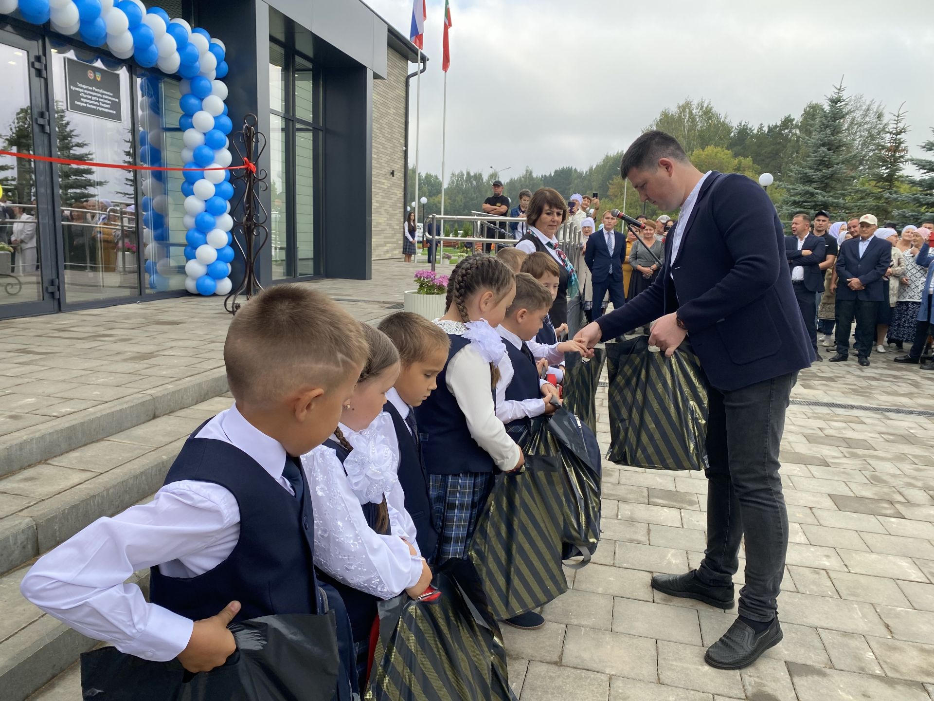 В деревне Псяк Кукморского района торжественно открыли школу после капитального ремонта