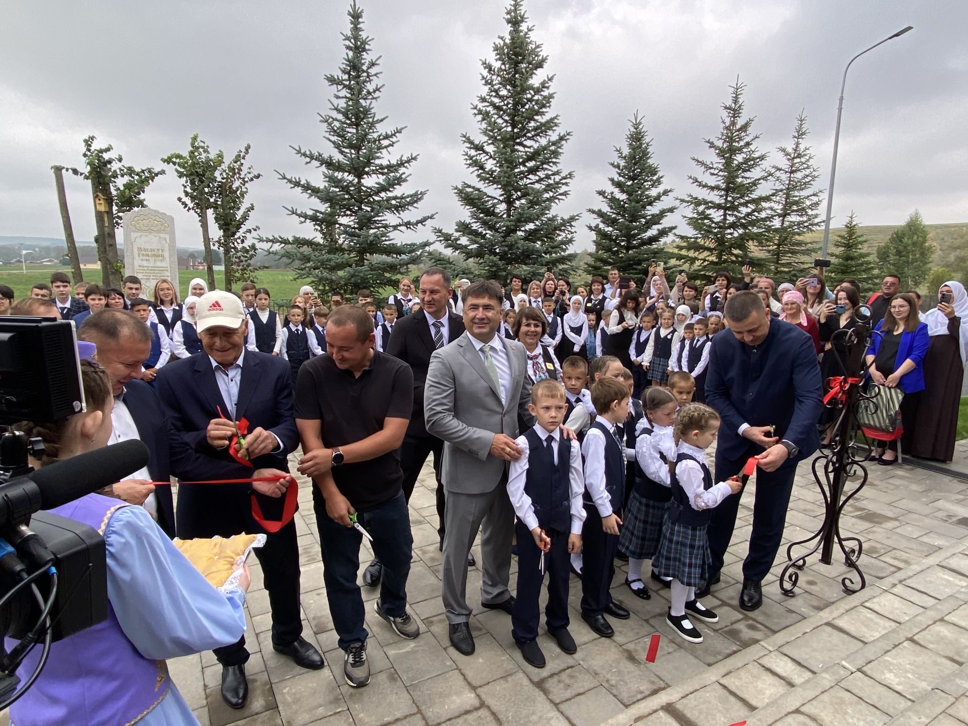 В деревне Псяк Кукморского района торжественно открыли школу после капитального ремонта