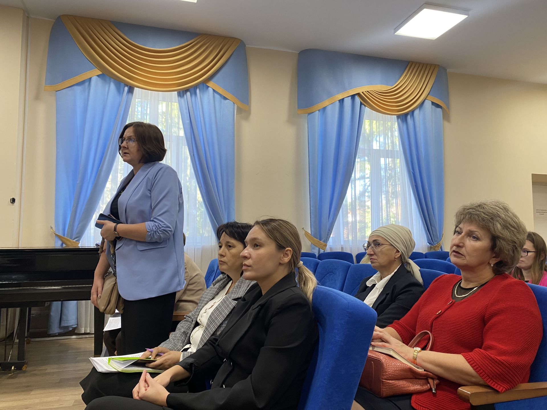 Кукмарада түгәрәк өстәл вакытында тимер юлларда иминлекне профилактикалау буенча сөйләштеләр