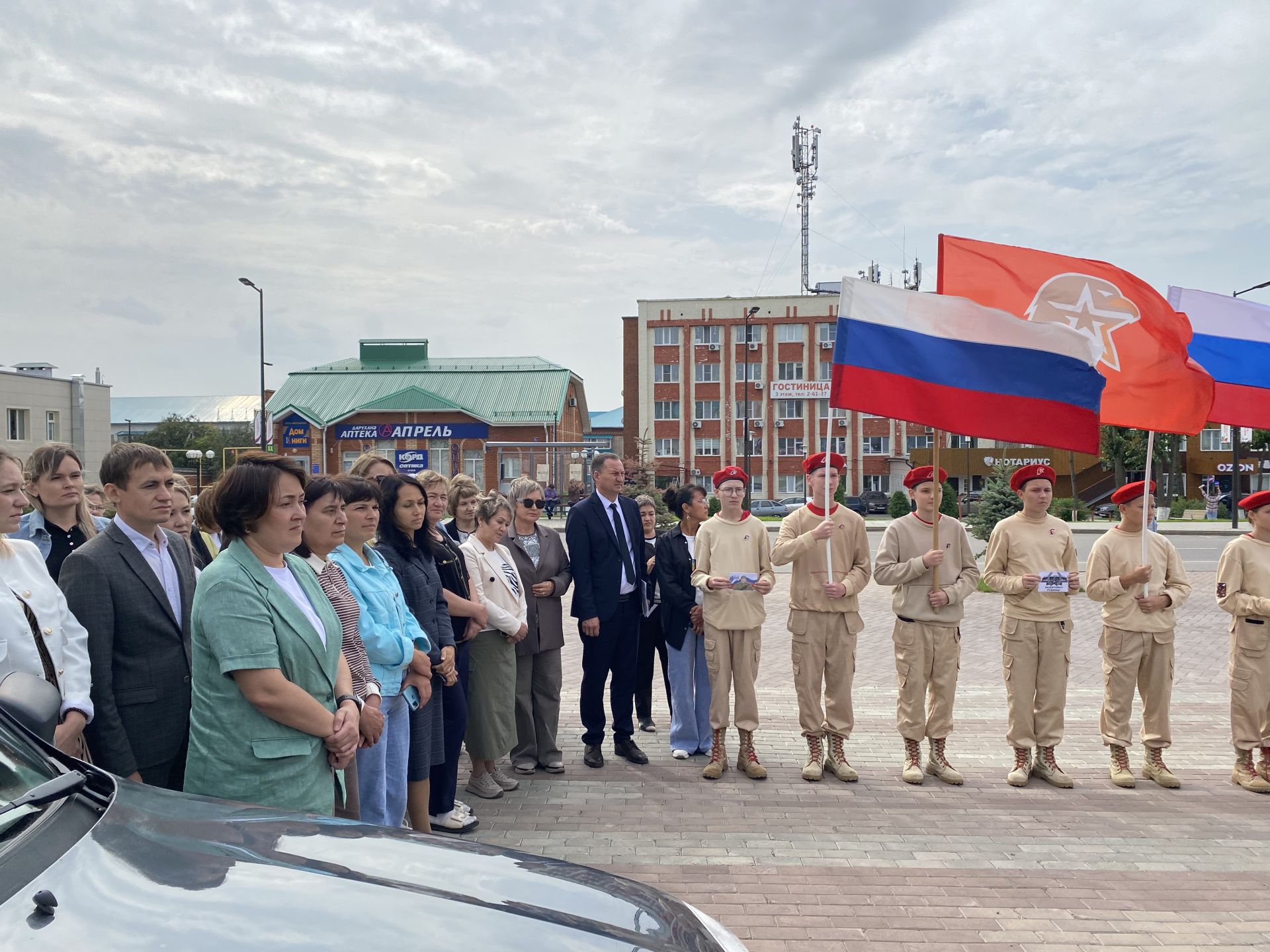 Кукмарадан махсус хәрби операциягә чираттагы машина озатылды