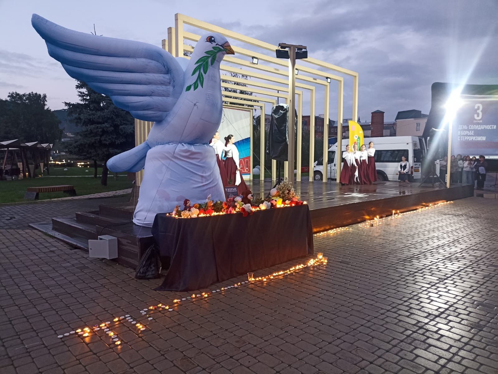 В Кукморе почтили память жертв теракта в Беслане
