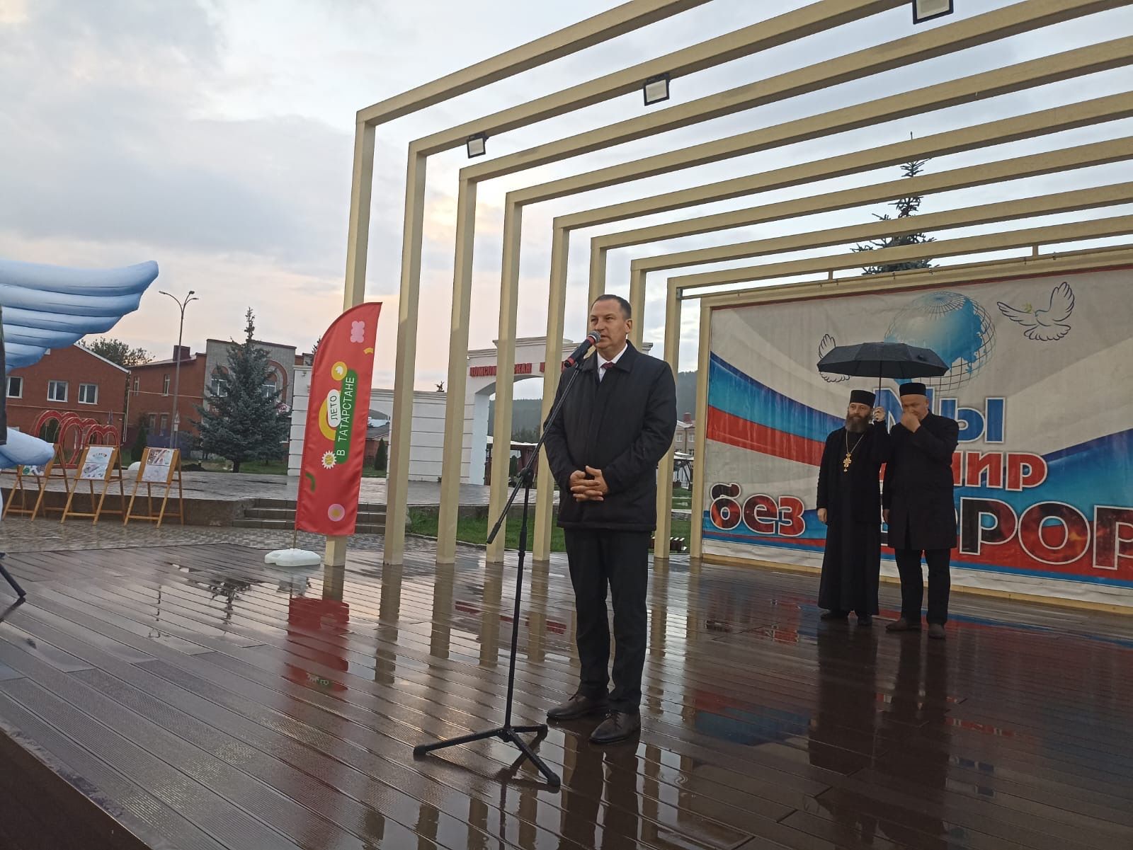 В Кукморе почтили память жертв теракта в Беслане
