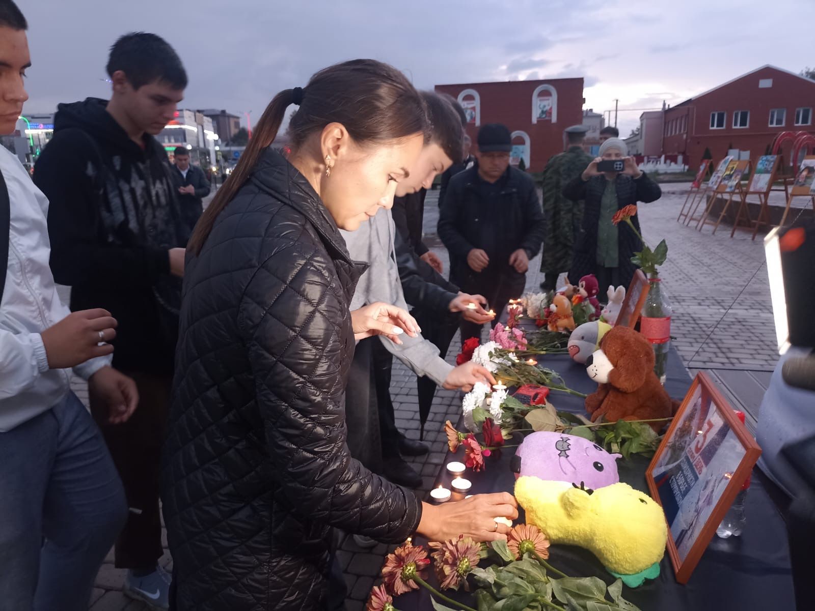 В Кукморе почтили память жертв теракта в Беслане